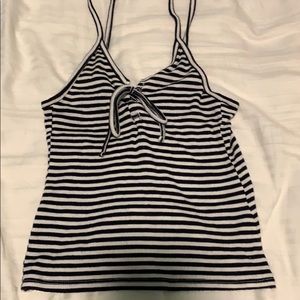 Black and white front tight tank top